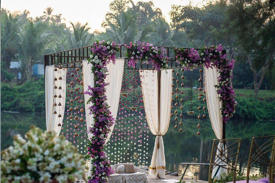 6 Outdoor Wedding Decoration Ideas For A Dream Wedding