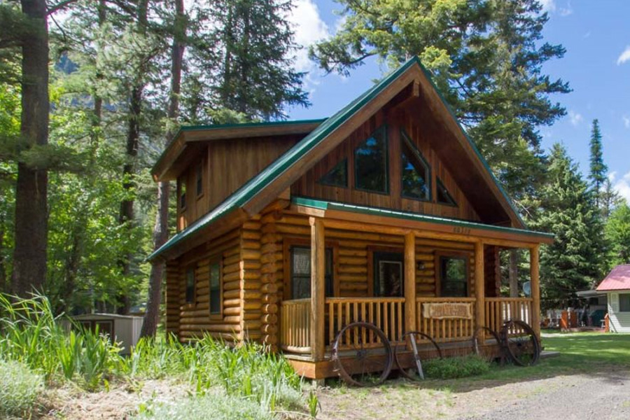 Do you know why going for a cabin rental is better than hotel services?