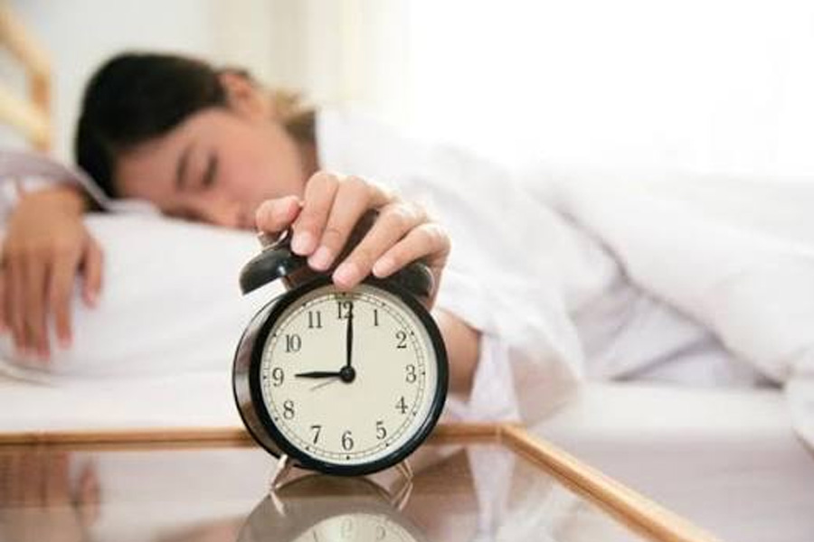 Why Consistent Sleep Schedules Improve Daily Energy